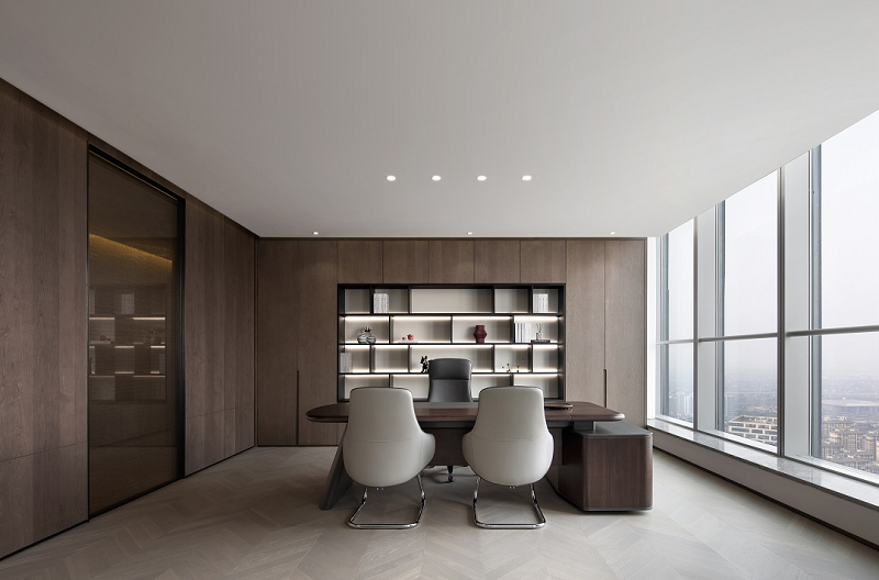 帥豐全屋定制案例| 經(jīng)典木紋 極簡主義——定義辦公空間的平衡美學(xué)