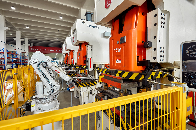 帥豐電器被評(píng)為紹興市級(jí)智能工廠，樹(shù)立行業(yè)智造標(biāo)桿